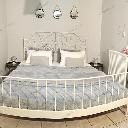 Georgia Apartment Athens Airport Артеміда Екстер'єр фото