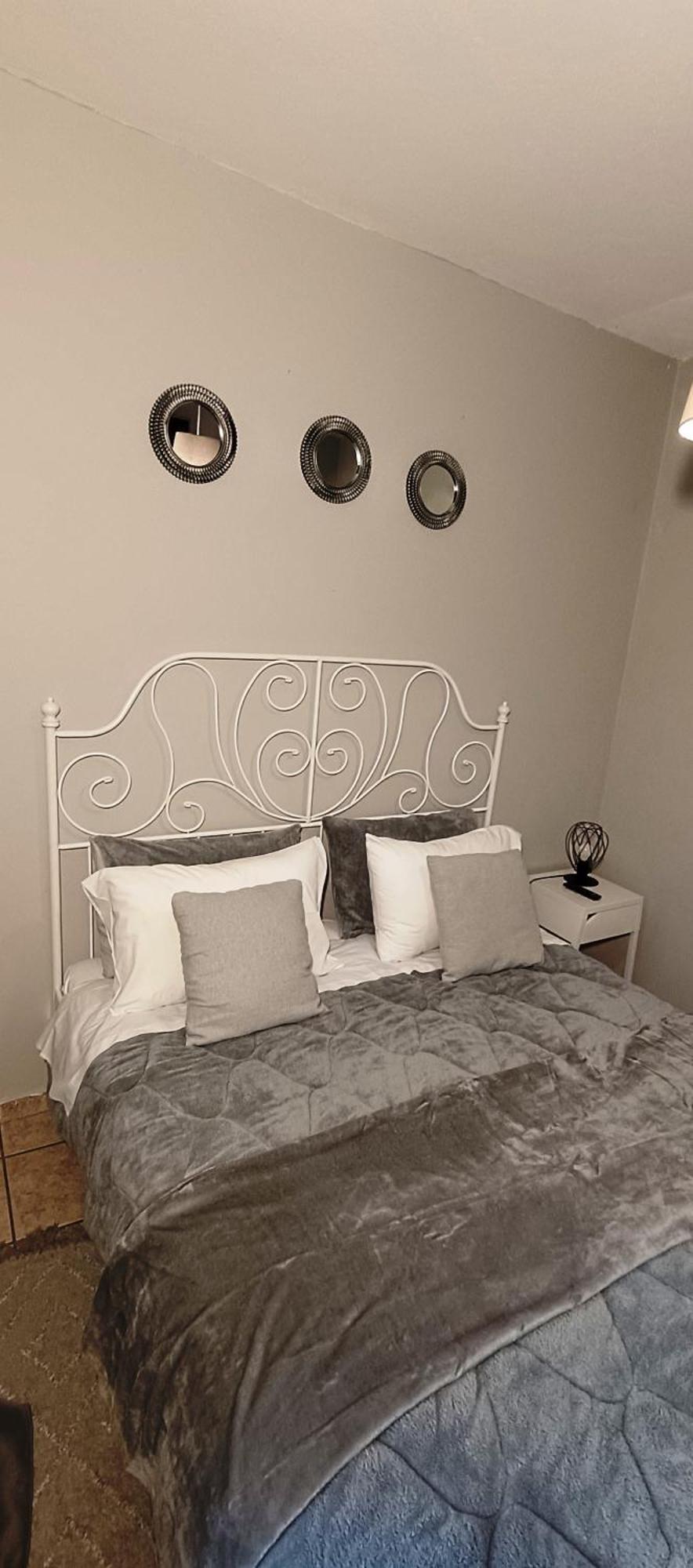 Georgia Apartment Athens Airport Артеміда Екстер'єр фото